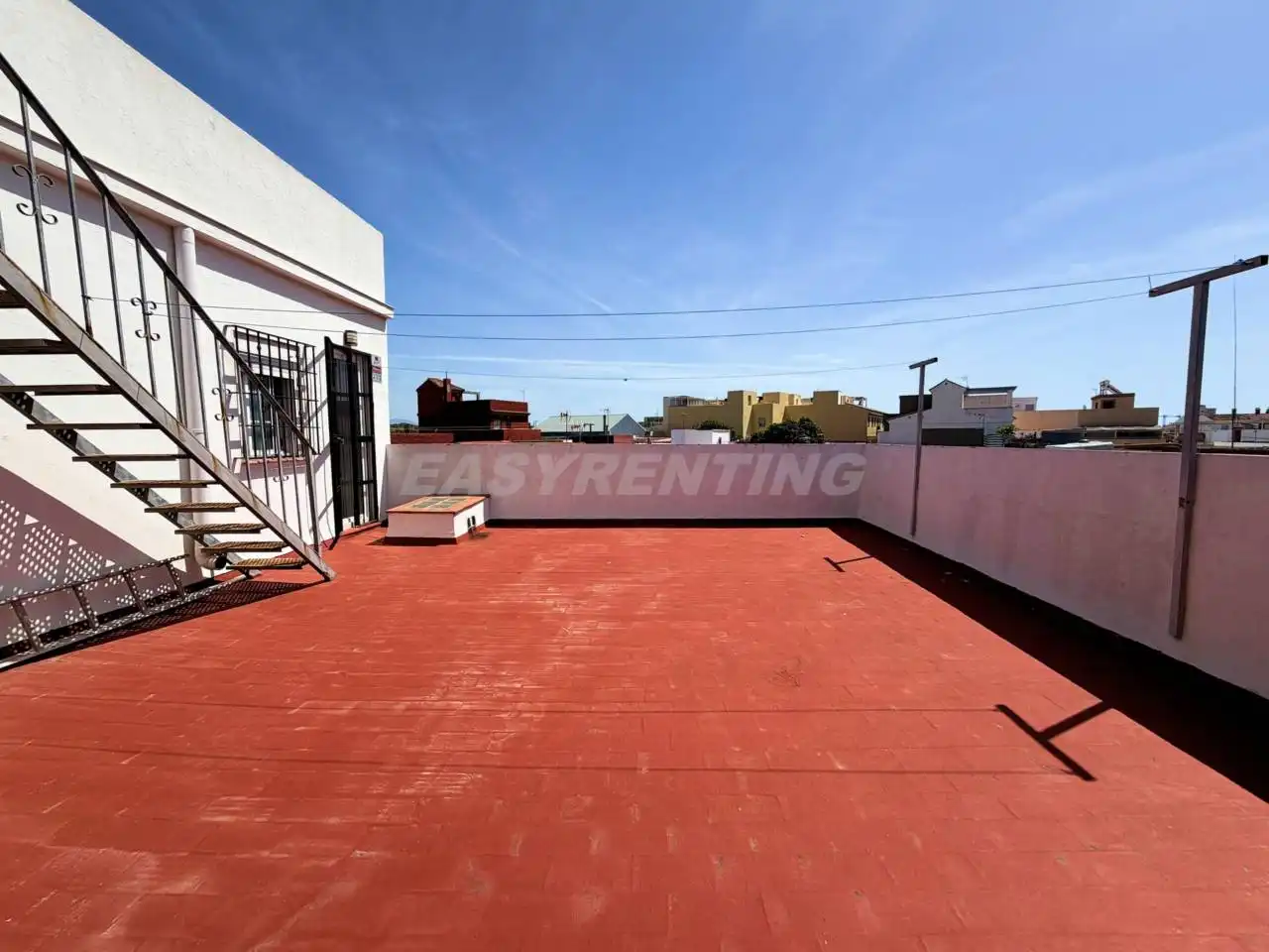 Terrassa de Casa o xalet en venda en La Línea de la Concepción amb Aire condicionat, Terrassa i Moblat