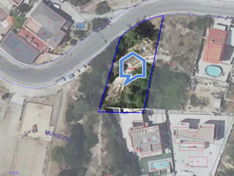 Terreny residencial en venda a Castellnou - Can Mir - Can Solà