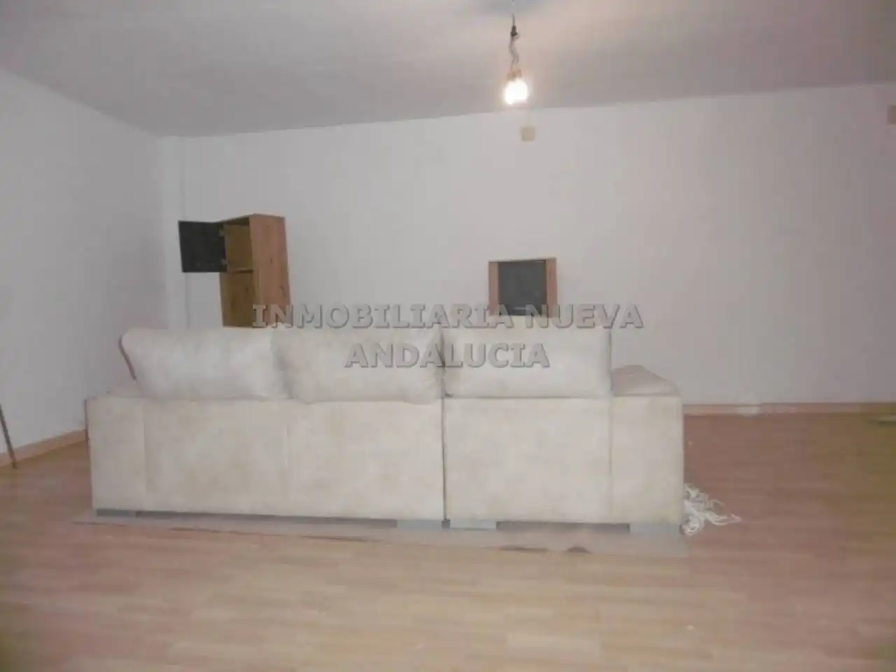 Sala d'estar de Pis de lloguer en Almería amb Terrassa i Moblat
