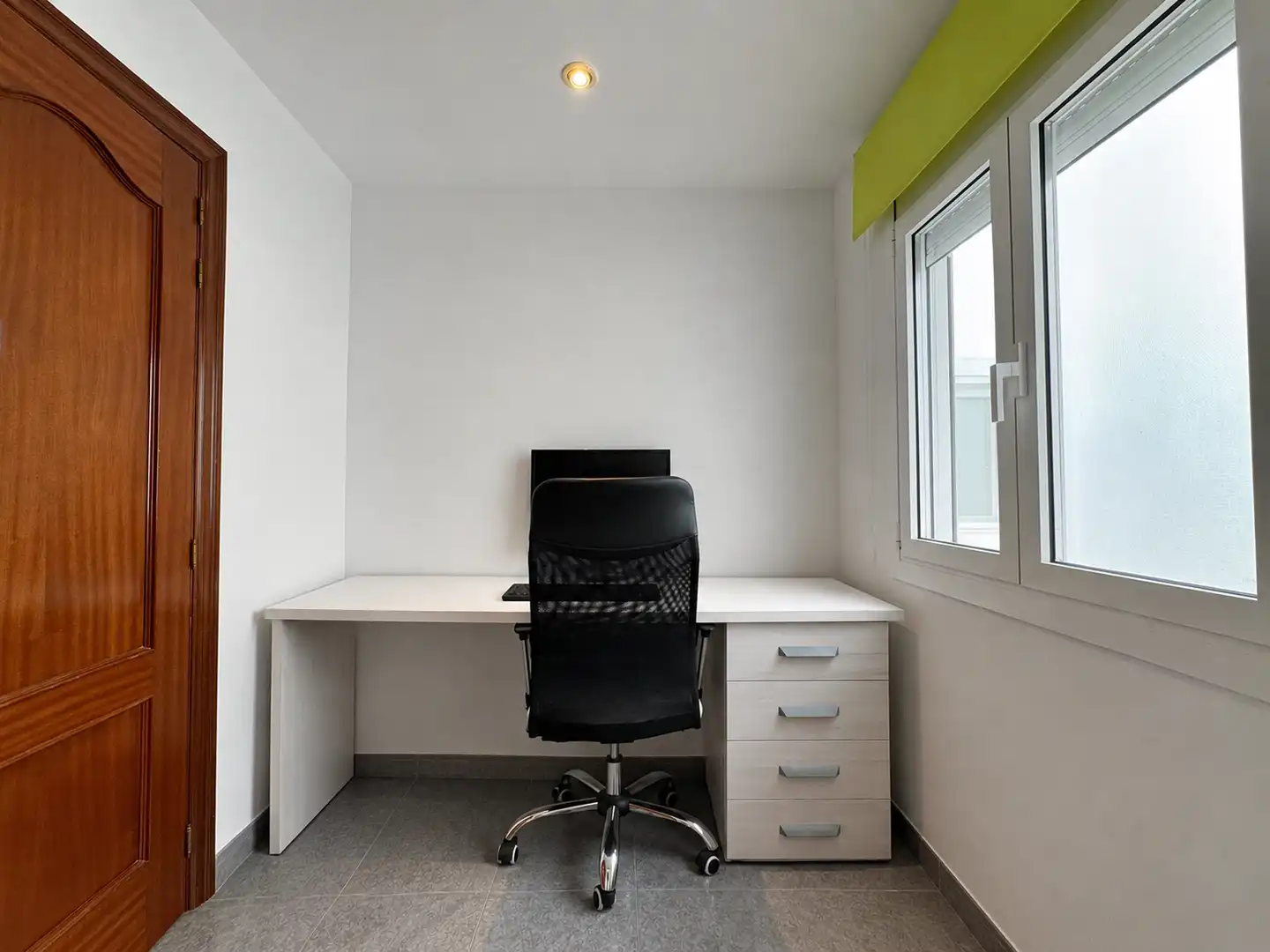 Piso en venta en Sant Boi de Llobregat con Aire acondicionado, Terraza y Trastero