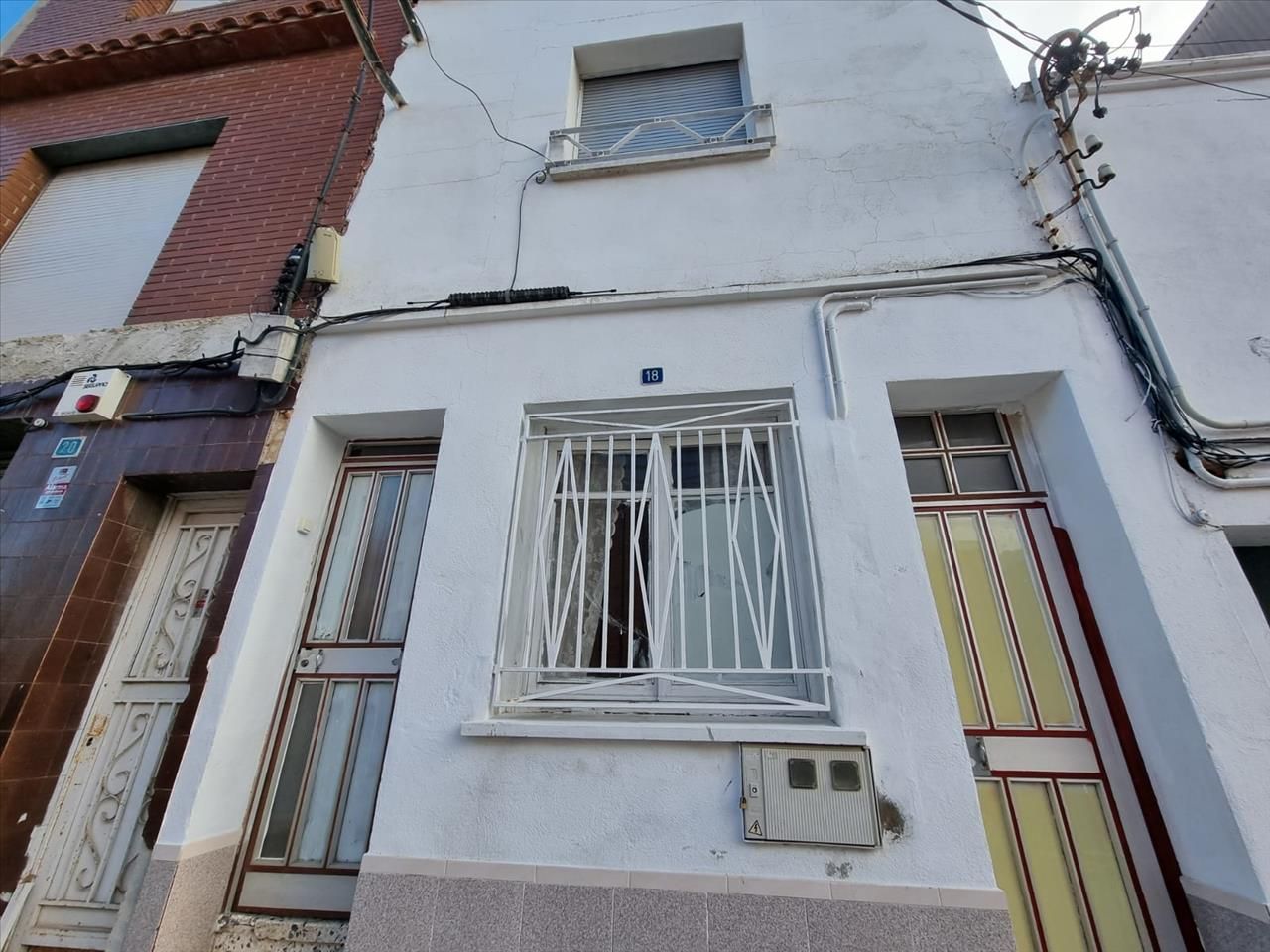 Exterior view of House or chalet for sale in Terrassa
