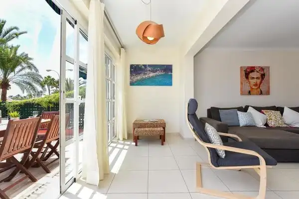 Living room of Flat for sale in San Bartolomé de Tirajana  with Air Conditioner and Community pool