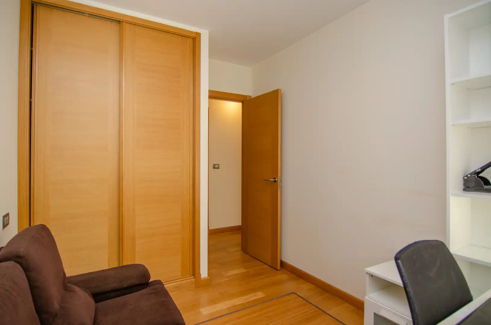 Habitación de Piso de alquiler en A Coruña Capital  con Calefacción, Parquet y Terraza
