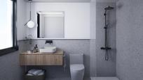 Bathroom of Flat for sale in Elche / Elx  with Storage room and Community pool