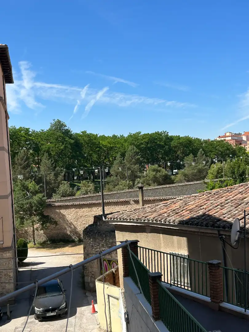 Außenansicht von Wohnung zum Verkauf in Burgos mit Heizung und Möbliert