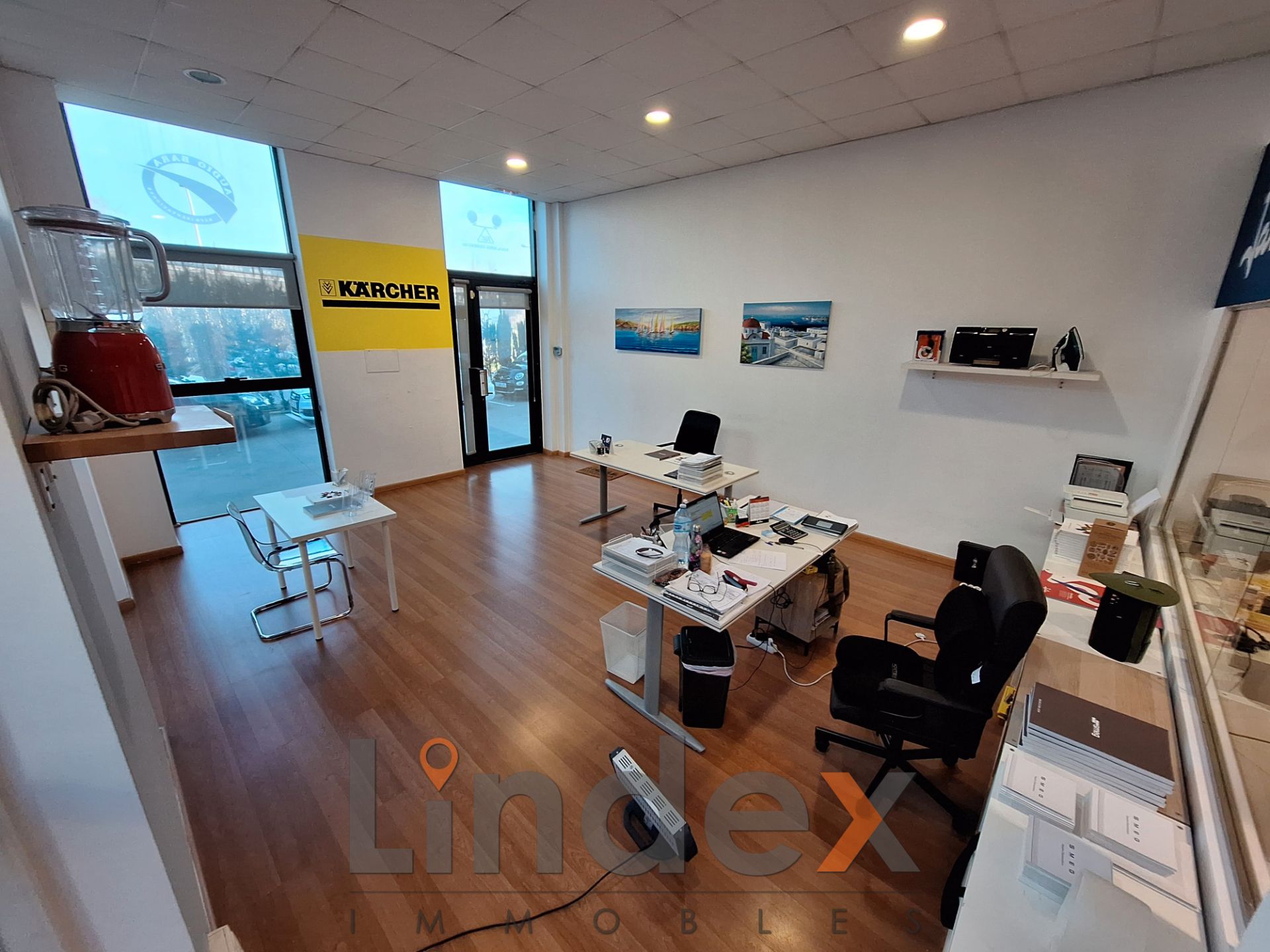 Office for sale in Mataró  with Air Conditioner, Heating and Internet