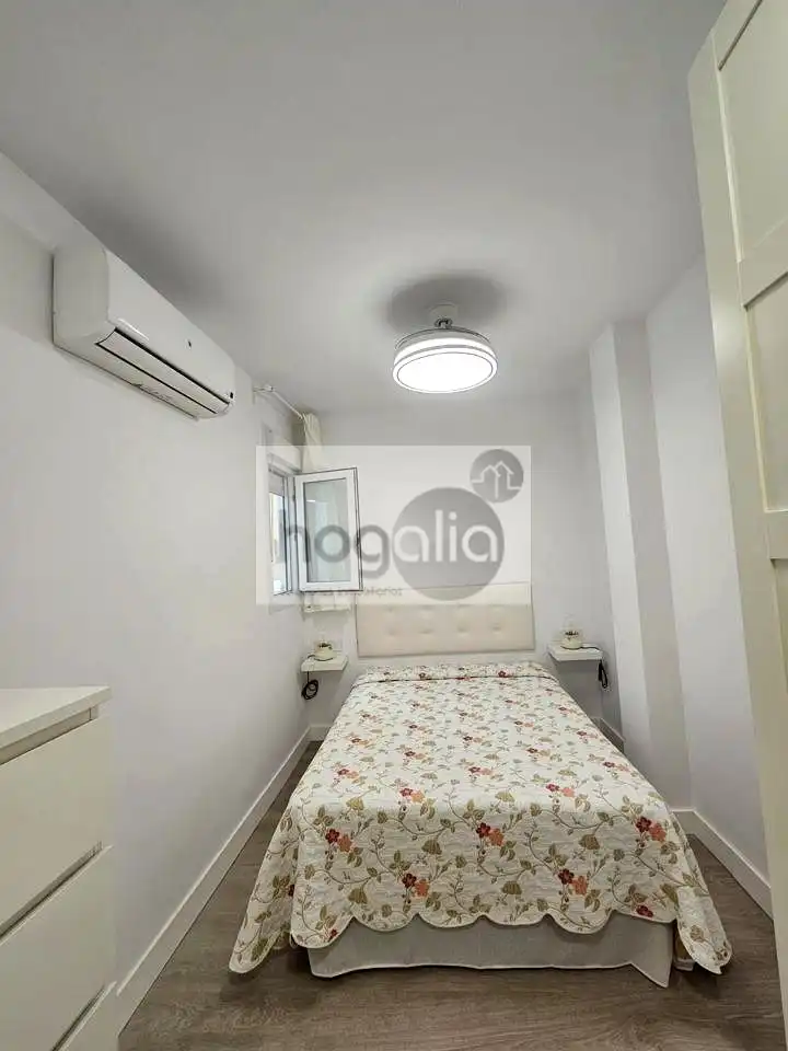 Flat for rent in Sevilla, Sevilla
