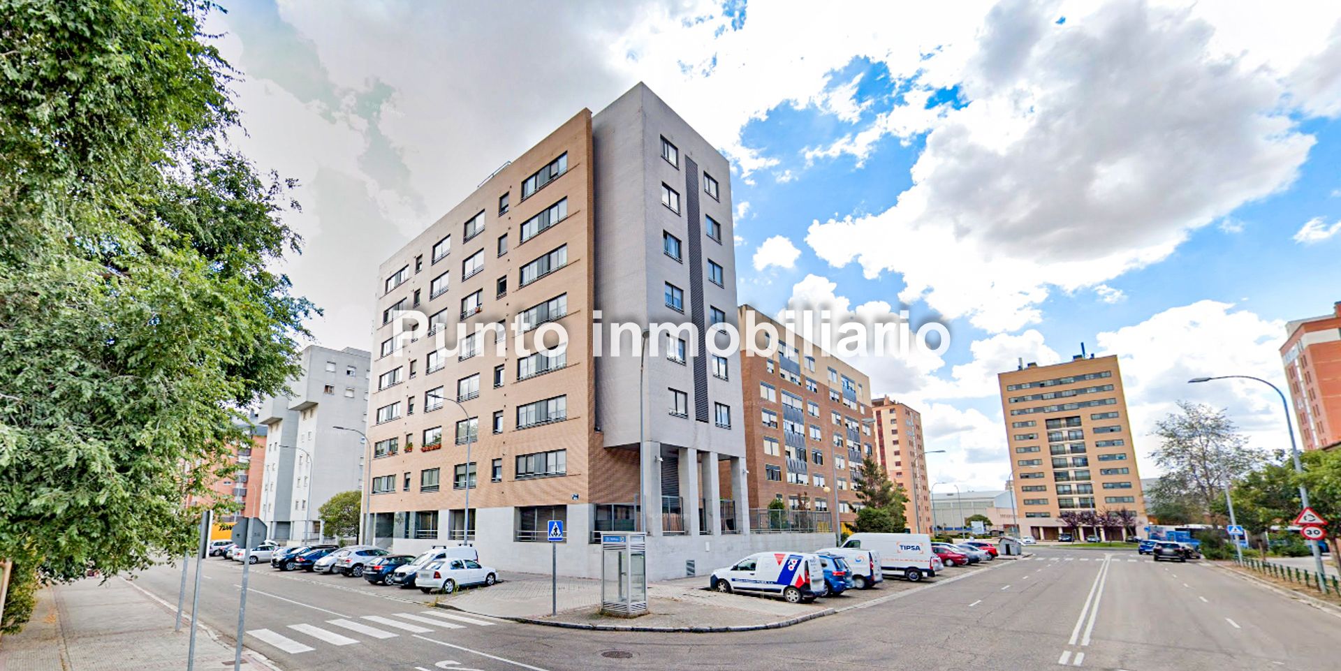 Vista exterior de Pis de lloguer en Valladolid Capital amb Calefacció, Parquet i Traster