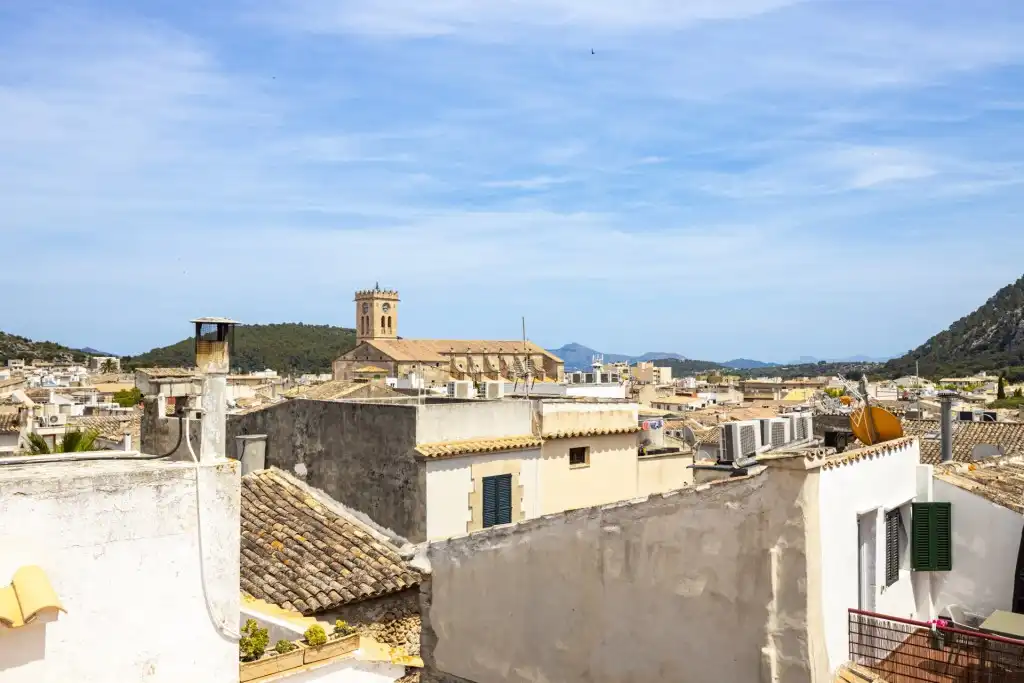 Vista exterior de Finca rústica en venda en Pollença amb Terrassa