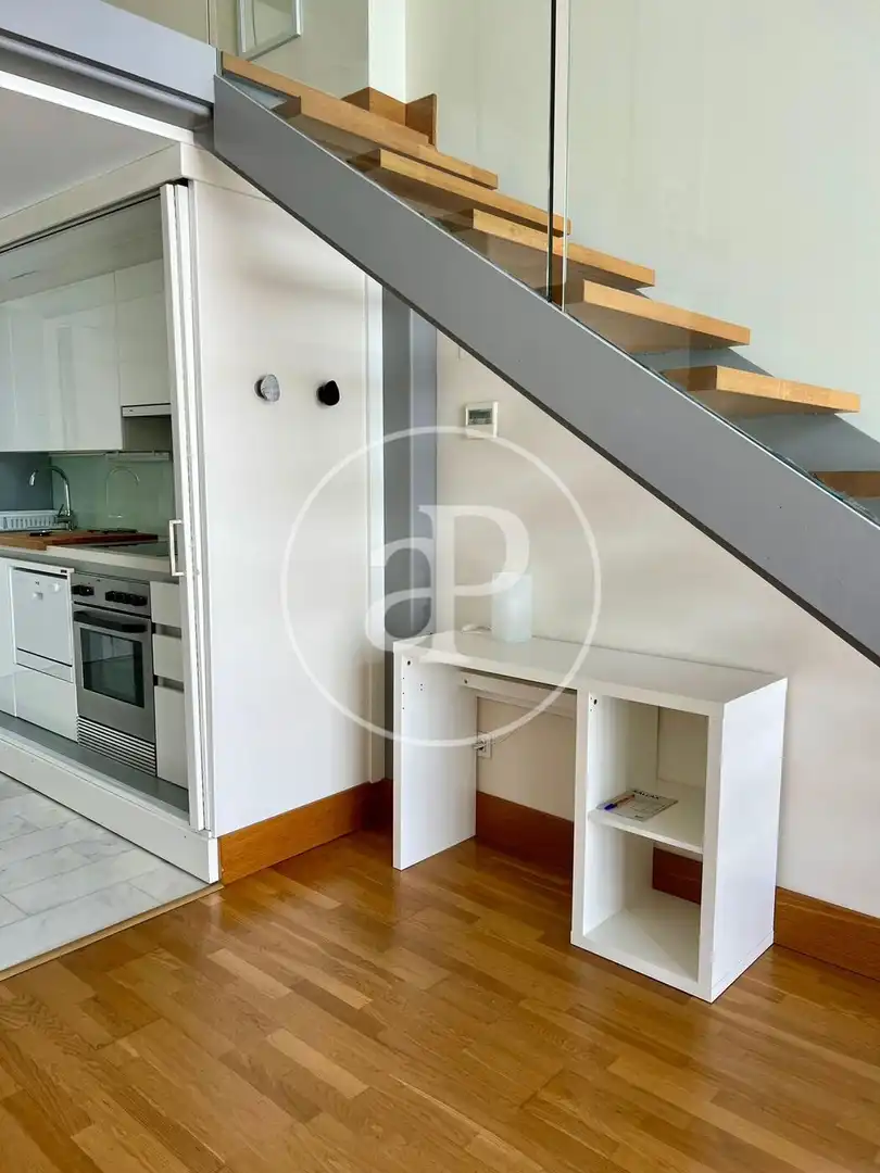 Loft de alquiler en Valencia con Aire acondicionado y Amueblado