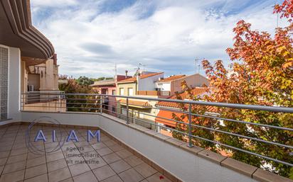 Vista exterior de Dúplex en venda en Malgrat de Mar amb Aire condicionat, Calefacció i Terrassa