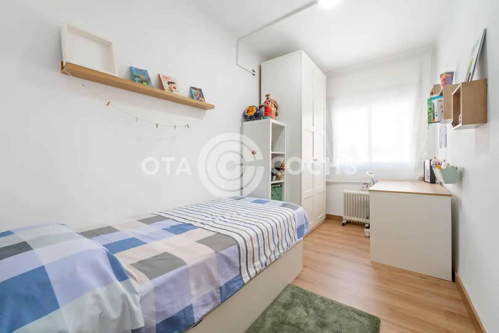 Bedroom of Flat for sale in Reus  with Air Conditioner, Balcony and Community pool