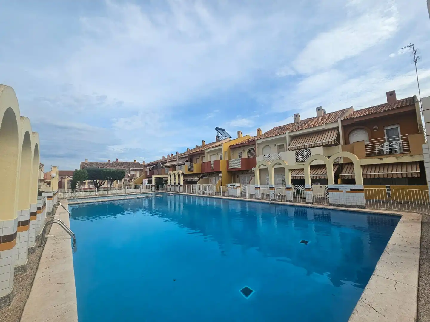 Schwimmbecken von Haus oder Chalet zum Verkauf in Santiago de la Ribera