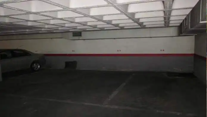 Parking à vendre à C/ Rovellat, imagen 3