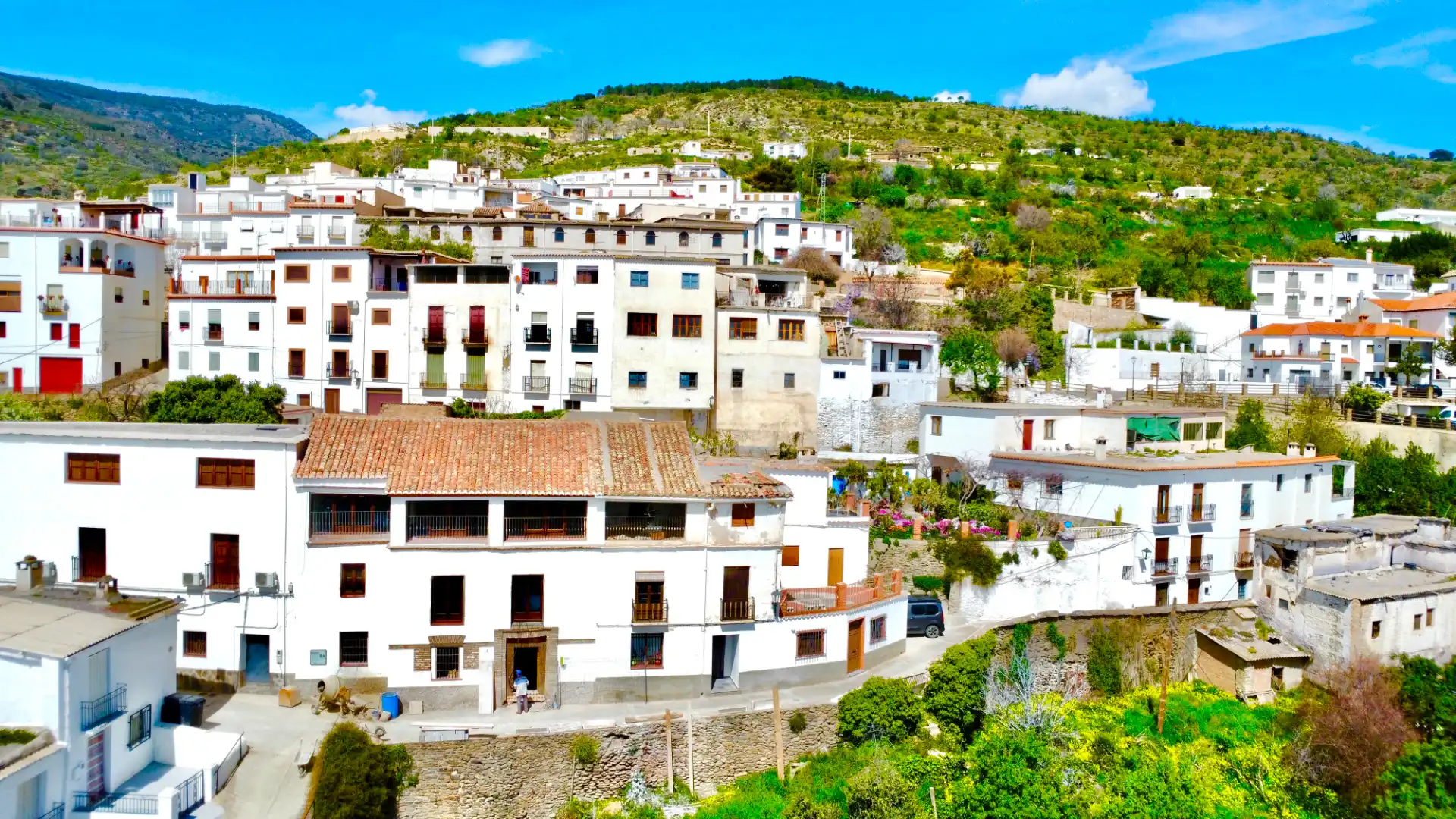 Vista exterior de Casa o xalet en venda en Válor amb Aire condicionat, Calefacció i Terrassa