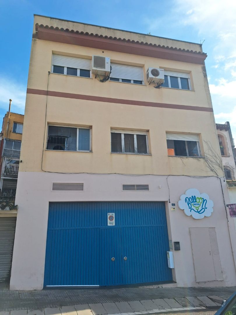 Vista exterior de Oficina en venta en Castellbisbal con Aire acondicionado y Internet