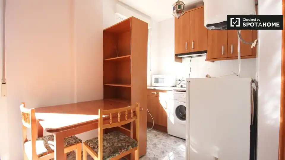 Habitación en Centro - Sagrario