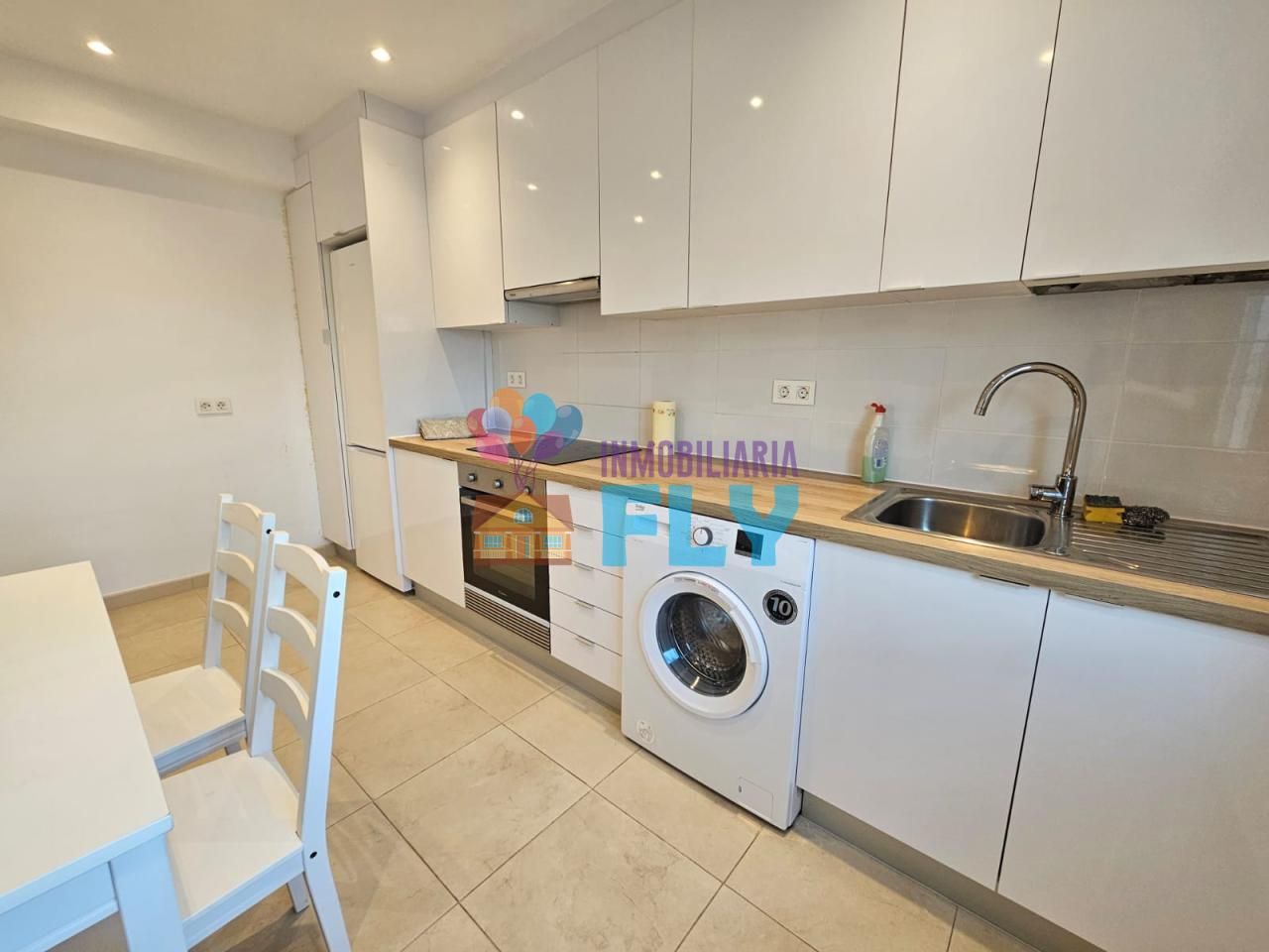 Kitchen of Flat to rent in Ourense Capital   with Heating