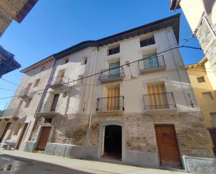 Vista exterior de Casa o xalet en venda en Graus amb Jardí privat i Terrassa