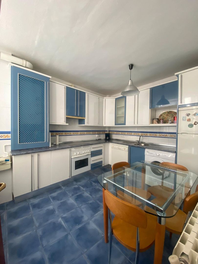 Kitchen of Flat to rent in Mérida  with Air Conditioner, Heating and Furnished