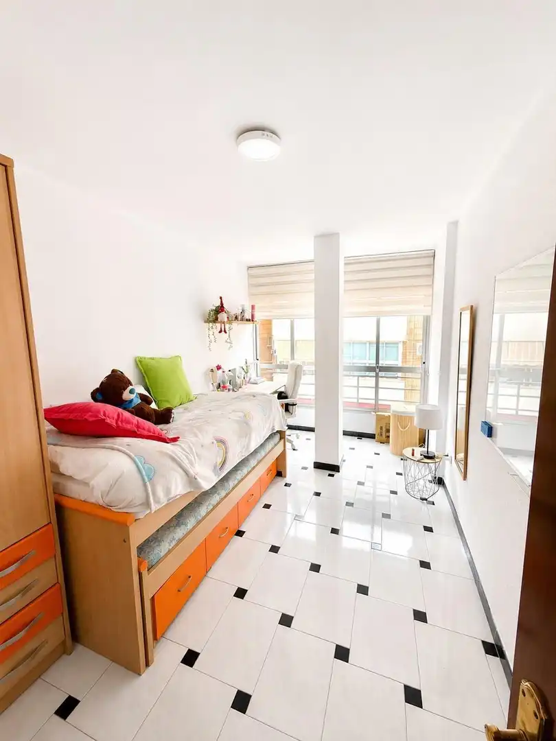 Flat with lift for sale in Calle Calle Martínez de la Rosa, imagen 9