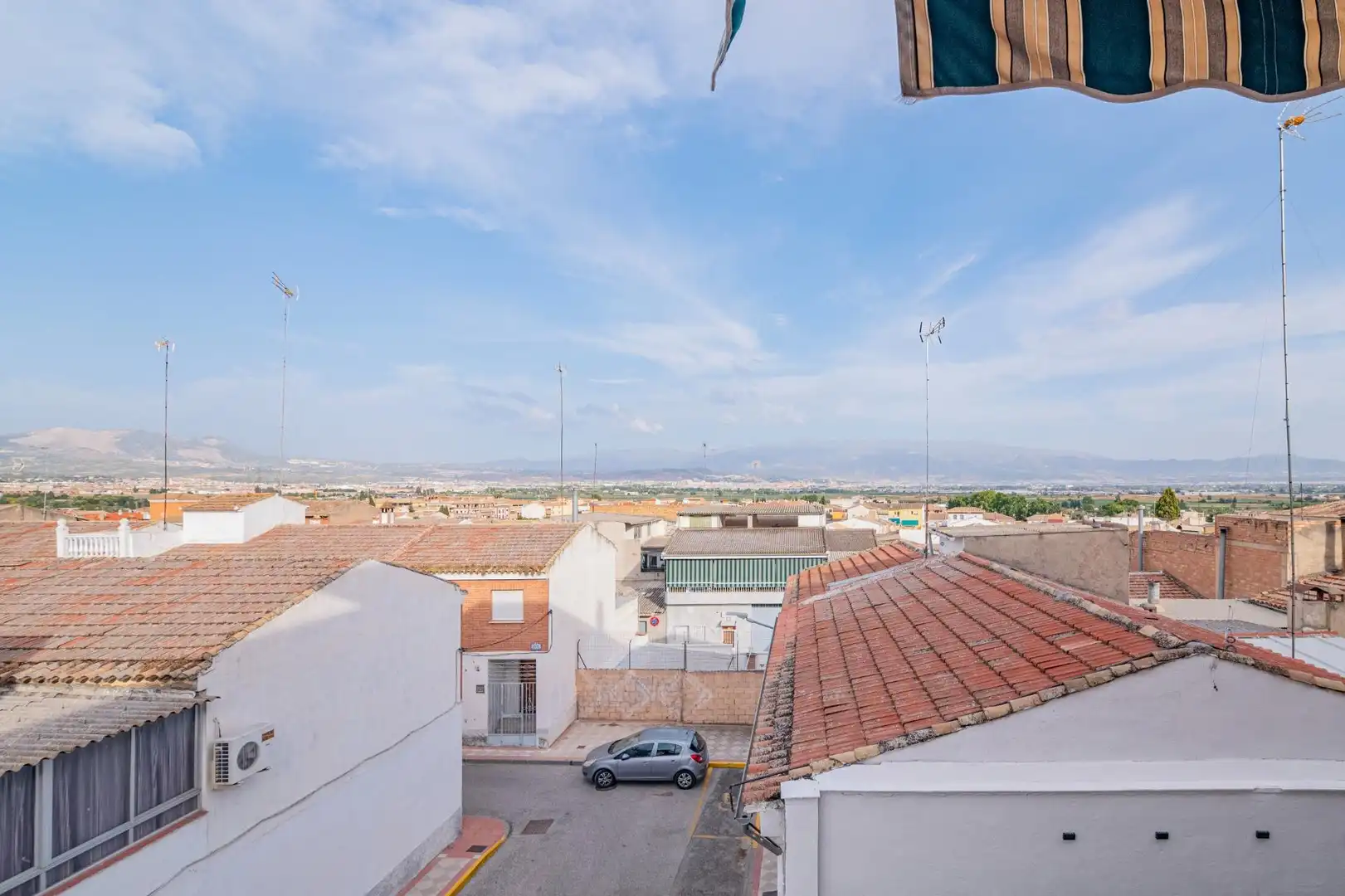 Exterior view of Flat for sale in Atarfe  with Air Conditioner, Heating and Terrace