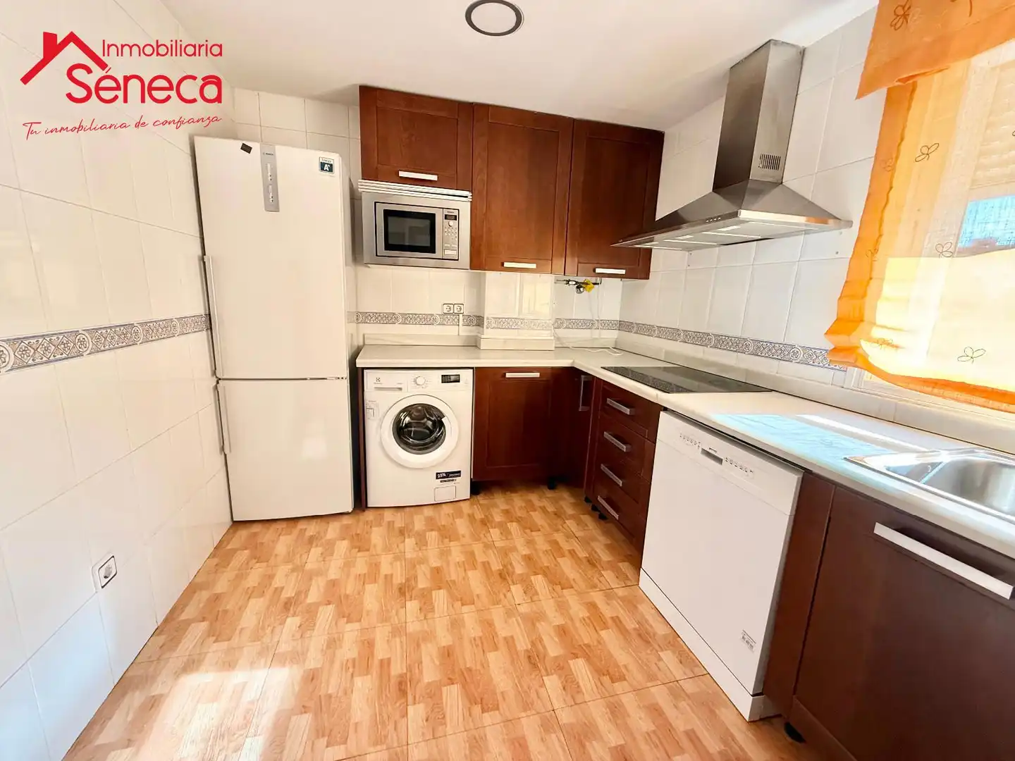 Cuina de Dúplex en venda en Córdoba amb Aire condicionat, Calefacció i Terrassa