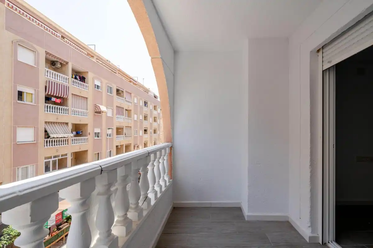 Terraza de Piso en venta en Torrevieja con Calefacción, Terraza y Balcón