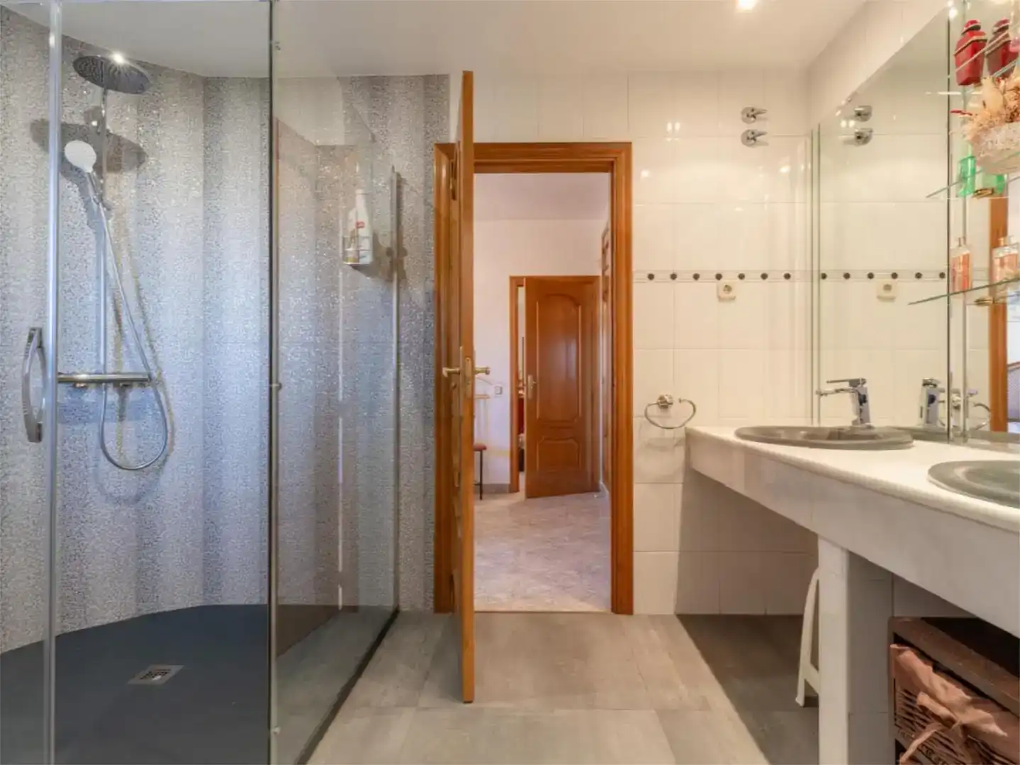 Baño de Casa o chalet en venta en Tres Cantos con Piscina