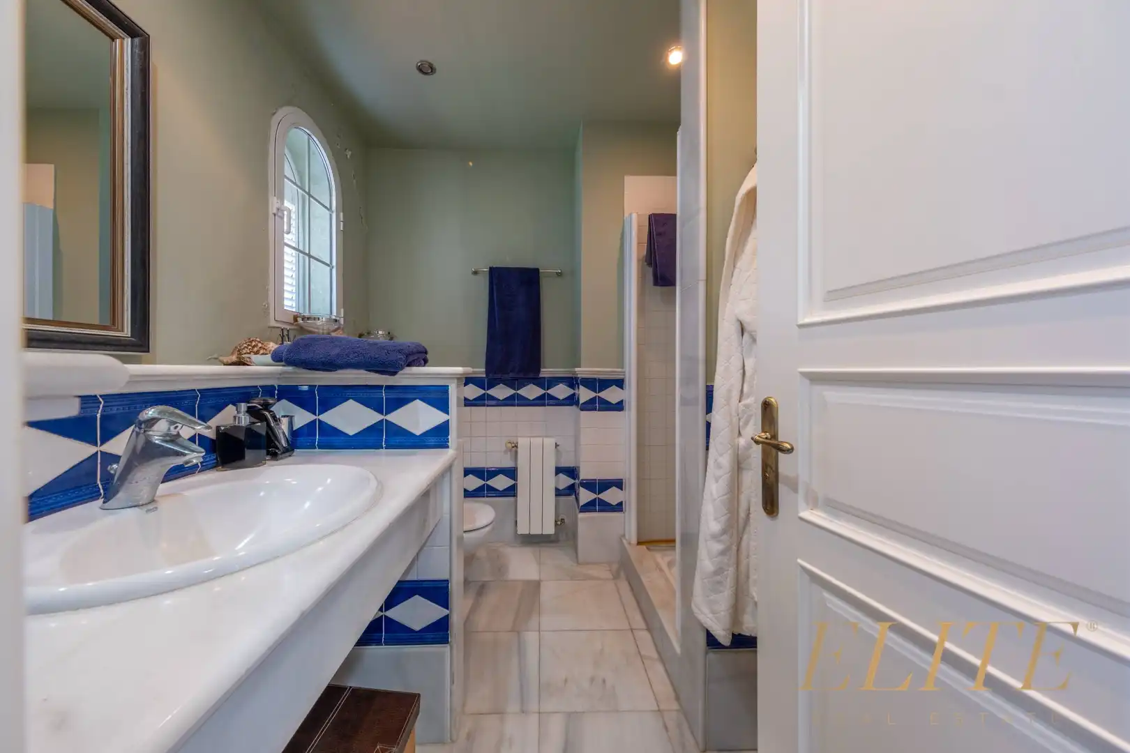 Bathroom of Country homes for sale in Santa Brígida  with Air Conditioner, Heating and Private garden