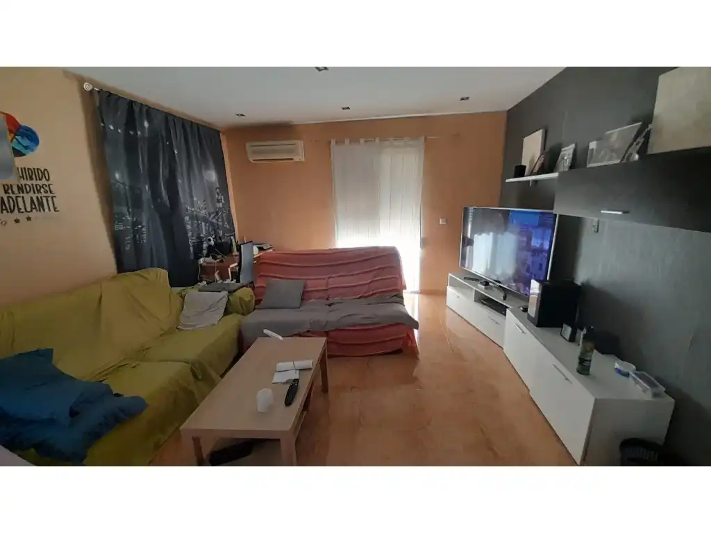Sala de estar de Casa o chalet en venta en L'Énova con Aire acondicionado y Terraza