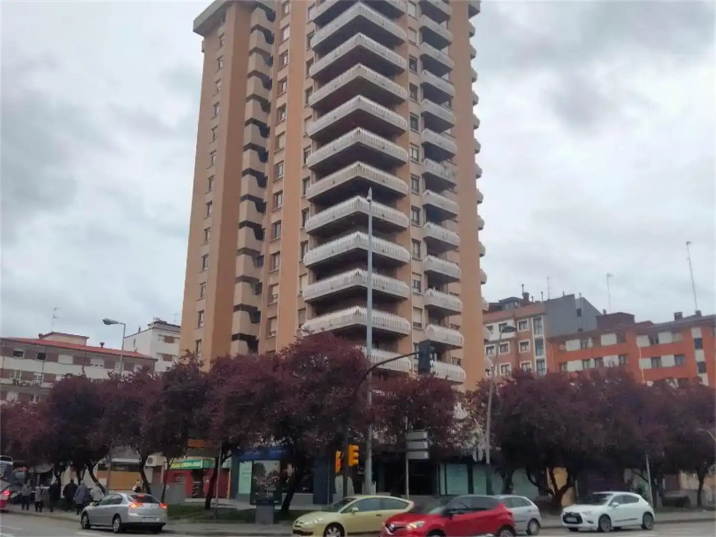 Vista exterior de Pis en venda en Este