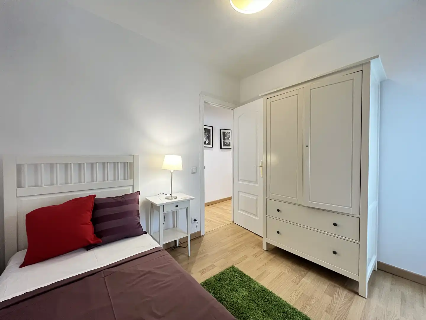 Habitación de Piso de alquiler en Madrid con Aire acondicionado, Terraza y Amueblado