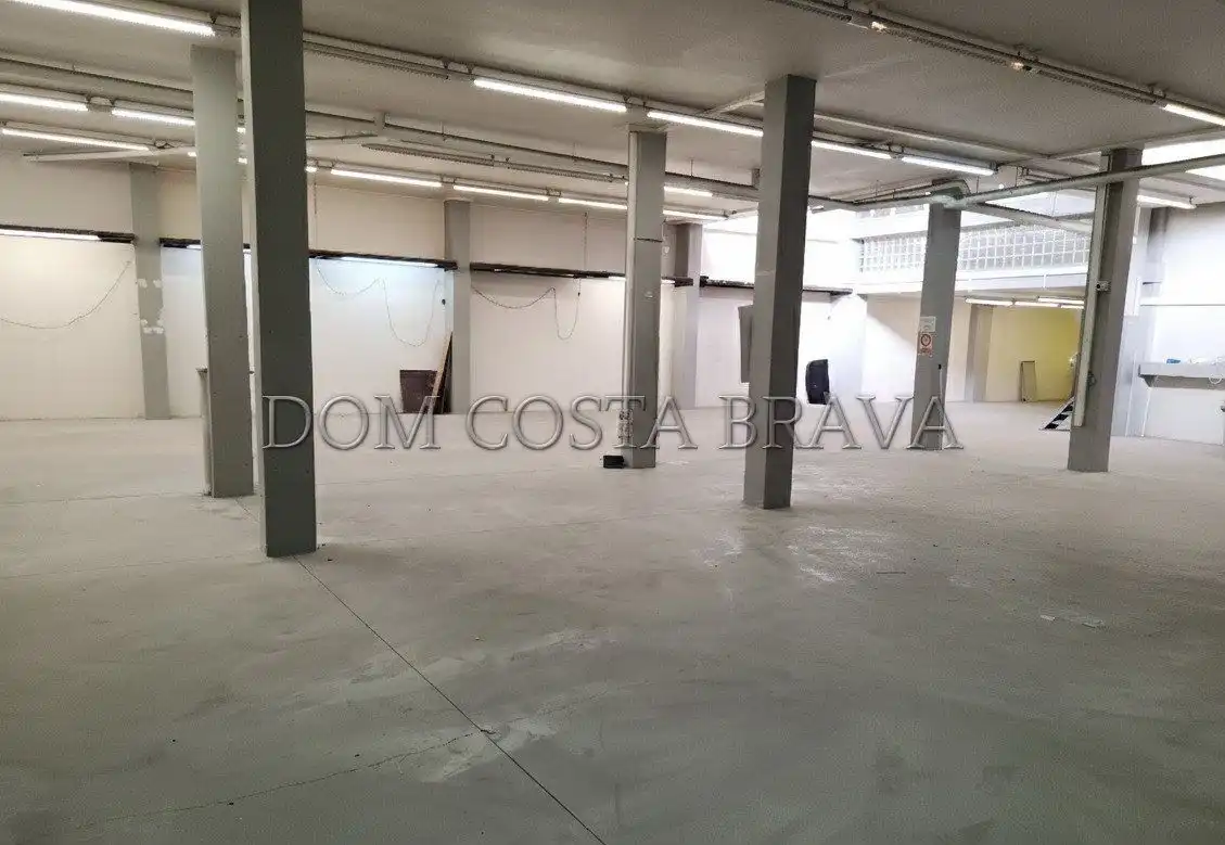 Local comercial en venda a Avenida De les Glories Catalanes, imagen 8