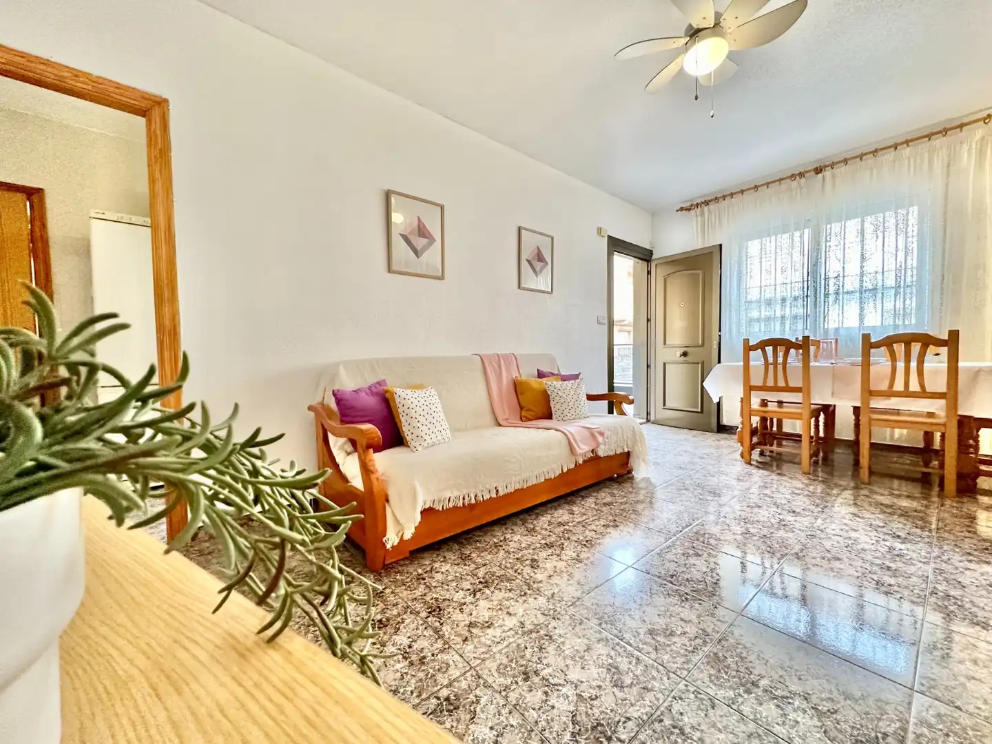Sala d'estar de Casa o xalet en venda en Los Cuarteros  