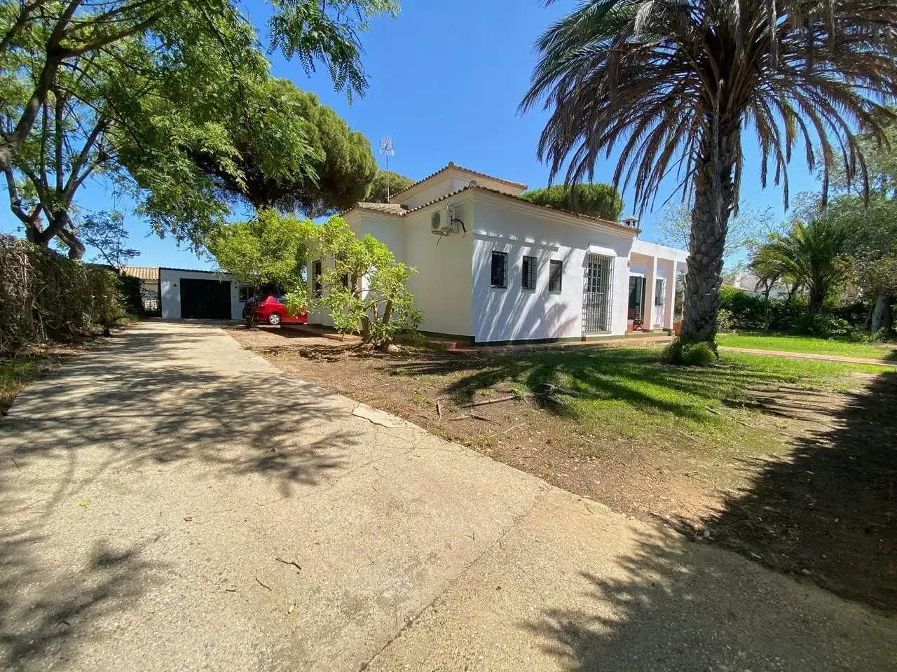 Vista exterior de Casa o chalet en venta en Aljaraque con Aire acondicionado, Jardín privado y Trastero