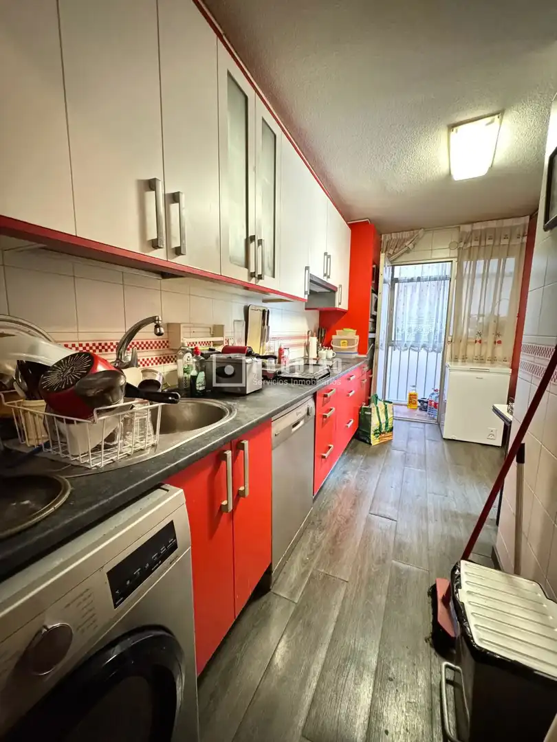 Cuina de Pis en venda en Fuenlabrada amb Aire condicionat, Parquet i Terrassa