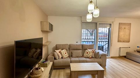 Foto 2 de Casa o xalet en venda a Calle Antonio Díaz Cañabate, Postas, Azuqueca de Henares