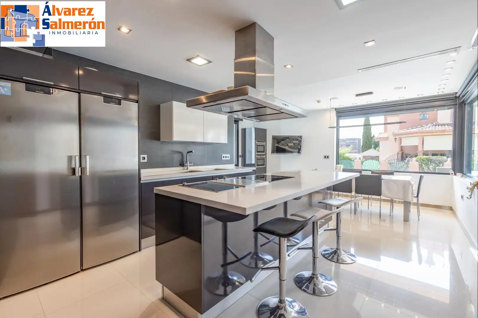 Chalet con piscina en venta en Urbanizacion EL CARMELO, imagen 16
