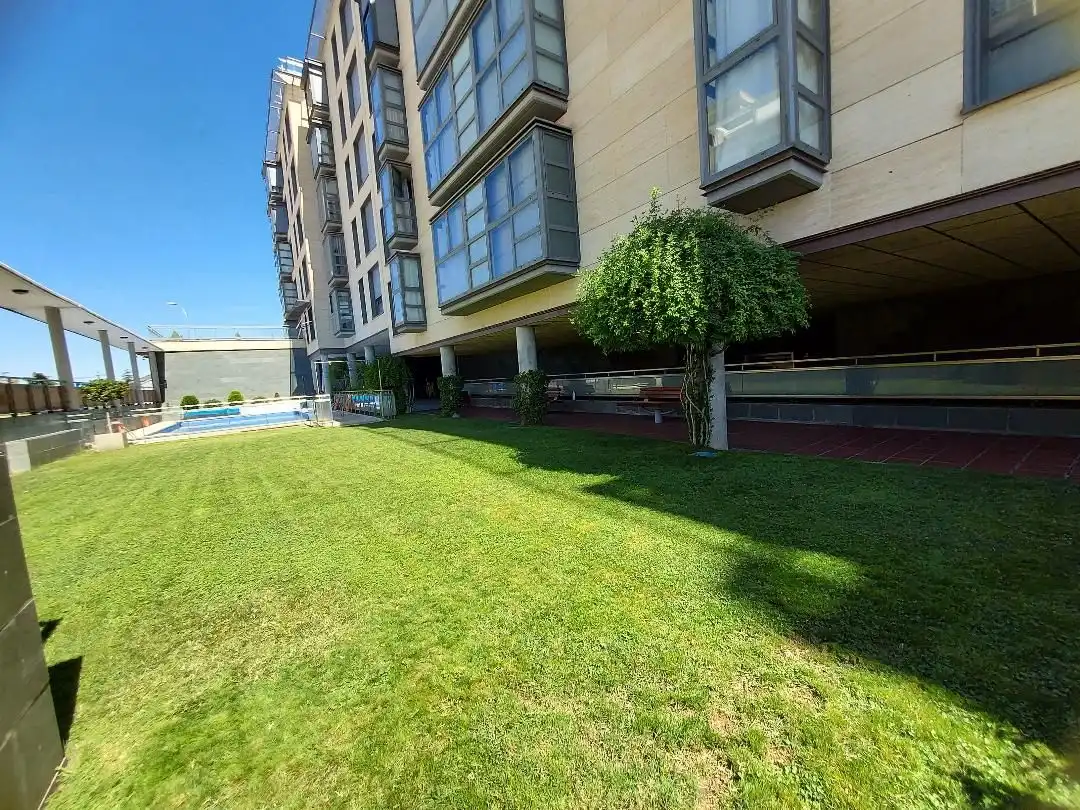 Exterior view of Flat for rent in Madrid  with Air Conditioner, Heating and Terrace