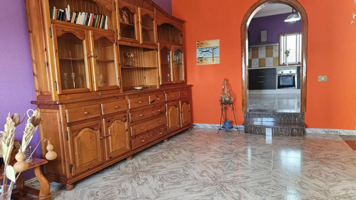 Sala d'estar de Casa o xalet en venda en Santa Lucía de Tirajana amb Jardí privat, Terrassa i Piscina