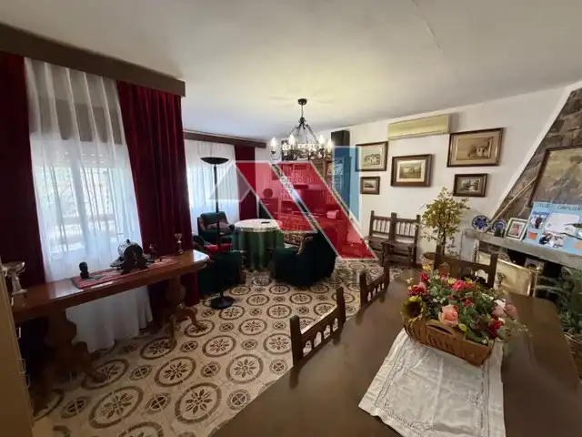 Sala d'estar de Casa o xalet en venda en Villamiel de Toledo amb Aire condicionat, Terrassa i Piscina