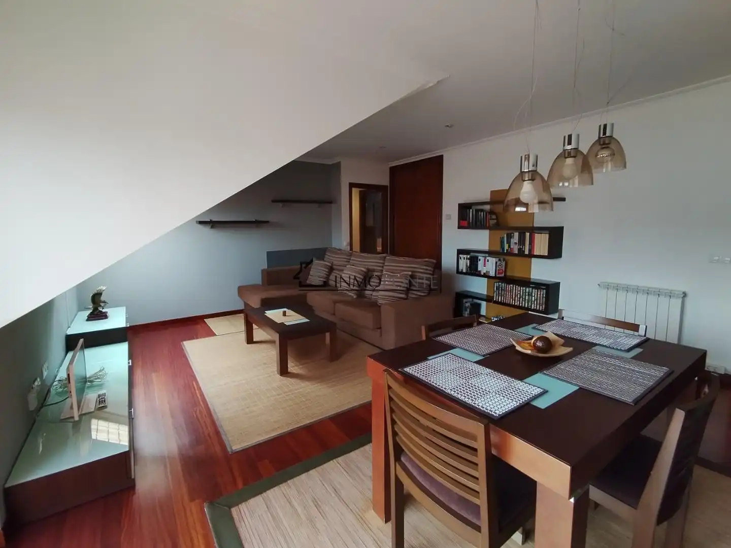 Wohnzimmer von Dachboden zum Verkauf in Pontevedra Capital  mit Heizung, Abstellraum und Möbliert