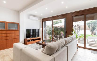 Living room of House or chalet for sale in Viladecans  with Air Conditioner, Heating and Private garden