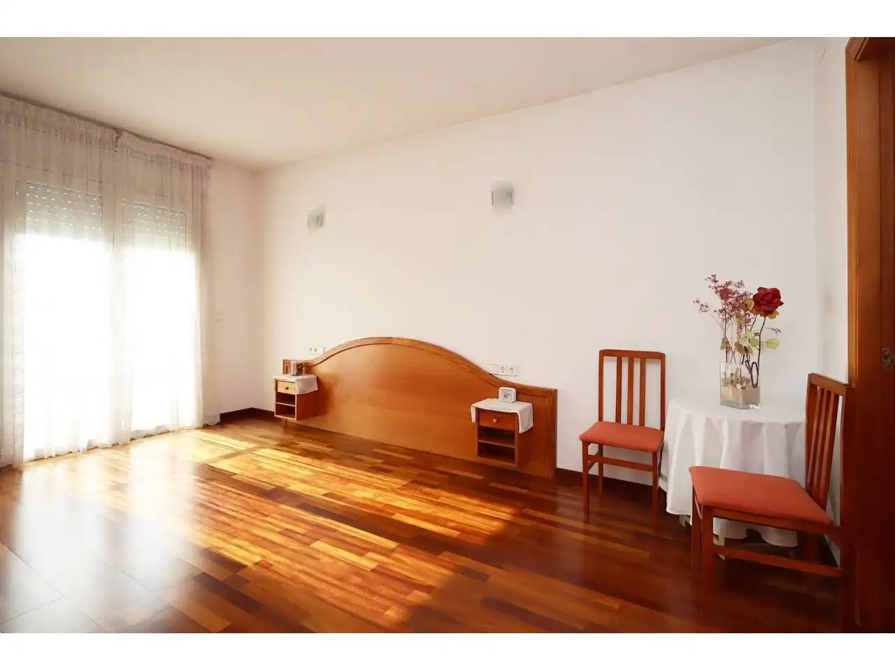 Dormitori de Casa o xalet en venda en Lloret de Mar amb Calefacció, Jardí privat i Parquet