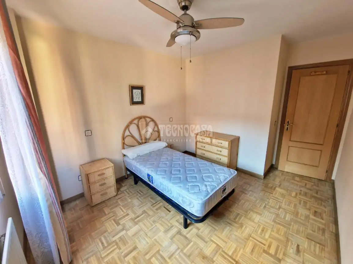 Habitación de Piso en venta en Alcorcón con Aire acondicionado, Calefacción y Balcón