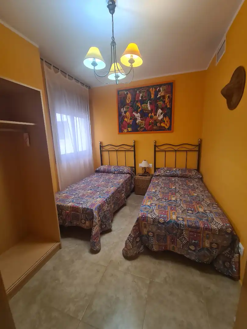 Habitación de Apartamento en venta en Benicarló con Aire acondicionado, Calefacción y Terraza