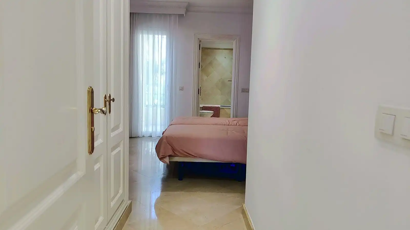 Apartment with pool for sale in Urbanizacion Majestic Hills 10, imagen 11