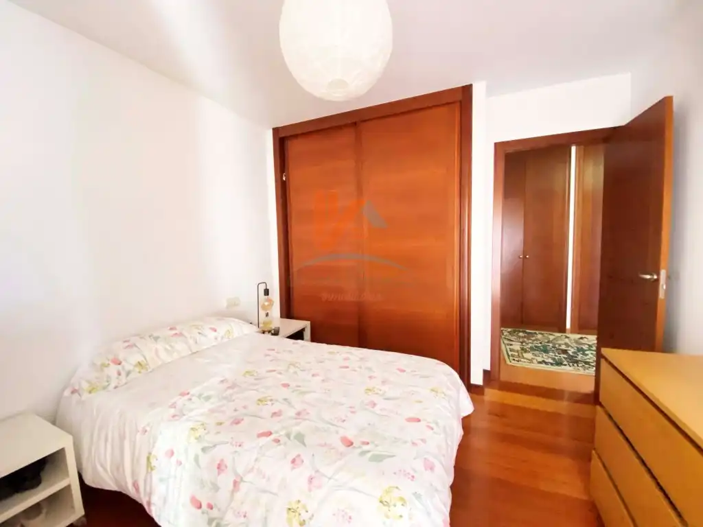 Habitación de Casa o chalet en venta en Teo con Jardín privado, Terraza y Piscina