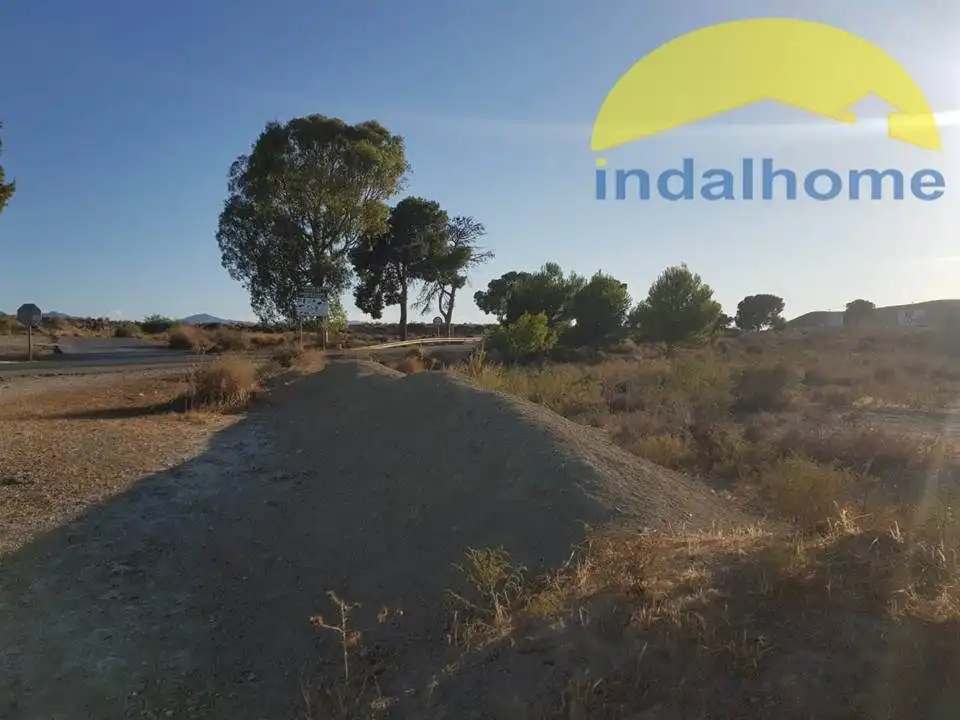 Terrenos y solares en venta en Golf Valle Este, imagen 4